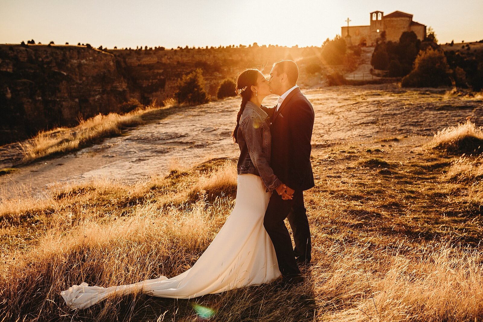Sesión de fotos de recién casados en las Hoces del río Duratón