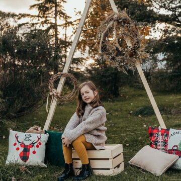 Sesiones de fotos de Navidad entre los pinos